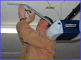 Neighborhood Garage Door Service Houston, TX 713-425-7721 - garage-doors